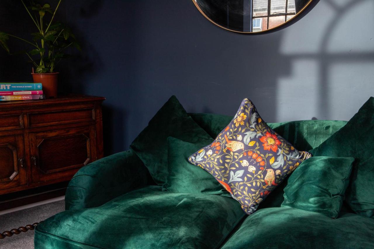 Stylish Jewellery Quarter Apartment Sleeps 4 Бирмингам Екстериор снимка
