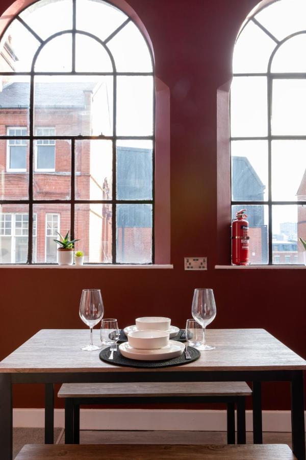 Stylish Jewellery Quarter Apartment Sleeps 4 Бирмингам Екстериор снимка
